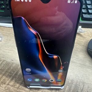 Good) Unlocked Oneplus 6T Duel sim 128Gb 8791